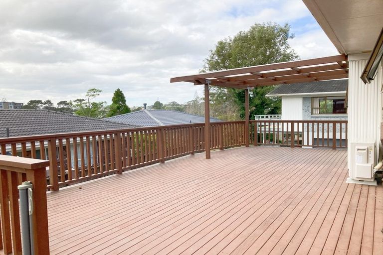 Photo of property in 7a Alaunia Place, Lynfield, Auckland, 1042