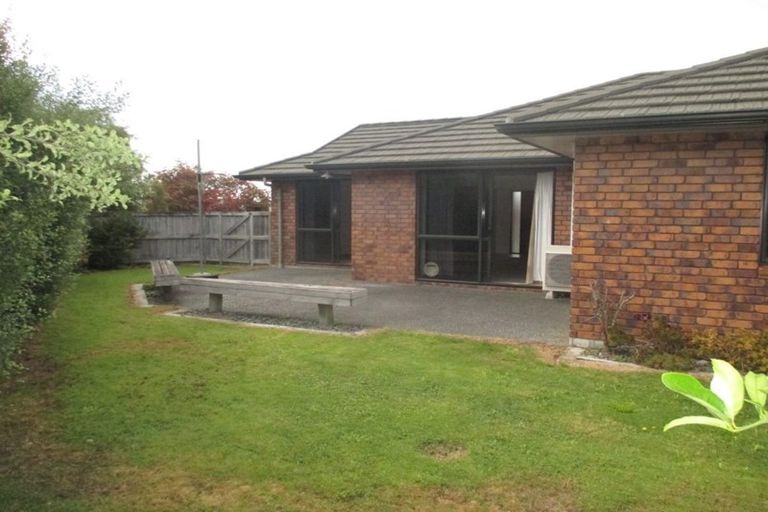 Photo of property in 41 Coleraine Drive, Rototuna, Hamilton, 3210