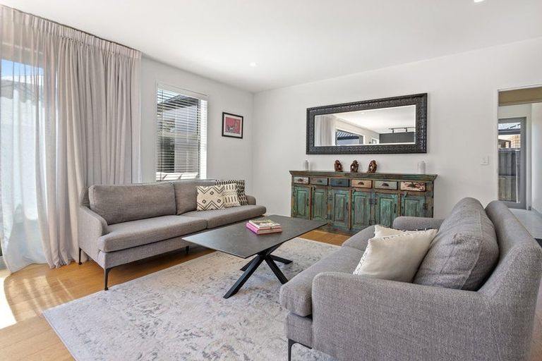 Photo of property in 2 Guyon Street, Marshland, Christchurch, 8083