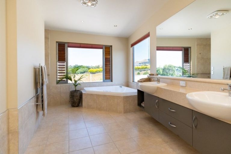 Photo of property in 126 Margaret Avenue, Havelock North, 4130