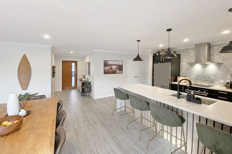 Photo of property in 13 Magnolia Crescent, Tawhero, Whanganui, 4501