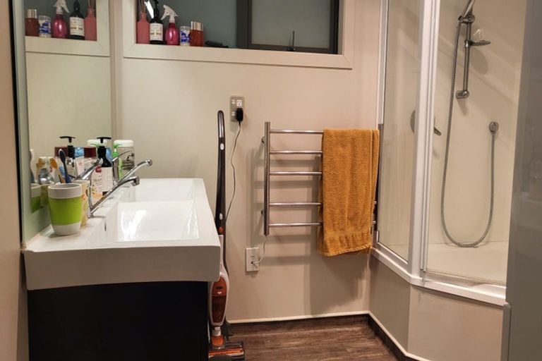 Photo of property in 66 Ohariu Road, Johnsonville, Wellington, 6037