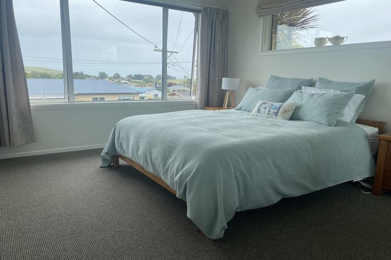 Photo of property in 2 Stuart Street, Holmes Hill, Oamaru, 9401