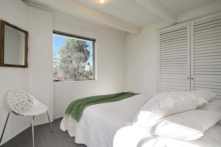 Photo of property in 26 Seamount Terrace, Mount Pleasant, Christchurch, 8081