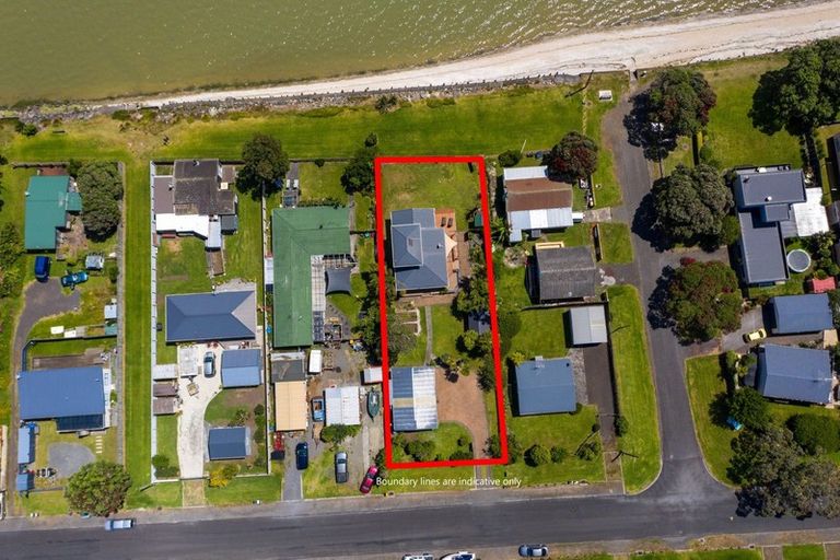 Photo of property in 19 Ronald Avenue, Glenbrook, Waiuku, 2681