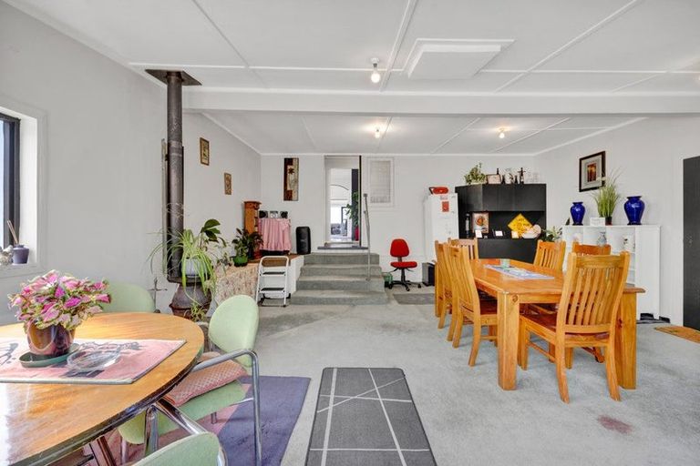 Photo of property in 34 Kent Street, Patea, 4520