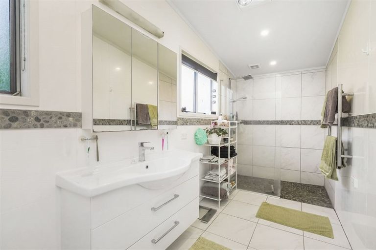 Photo of property in 12 Gordon Street, Hillcrest, Hamilton, 3216