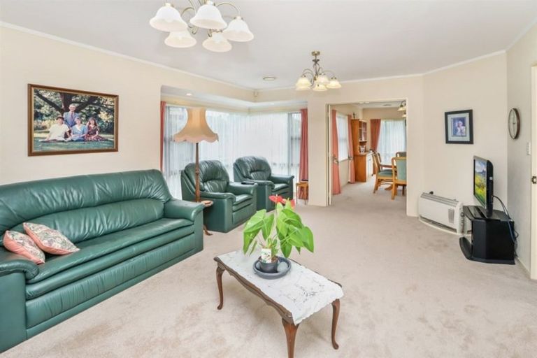 Photo of property in 15 Minnie Place, Pukete, Hamilton, 3200