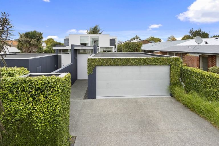 Photo of property in 70 Office Road, Merivale, Christchurch, 8014