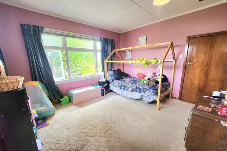 Photo of property in 69 Tamar Street, South Hill, Oamaru, 9400