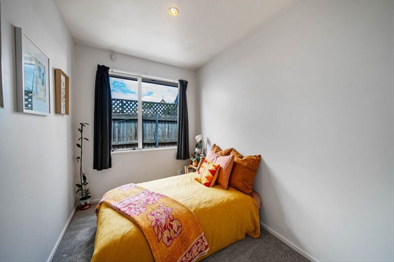 Photo of property in 35 Cardigan Bay Place, Addington, Christchurch, 8024