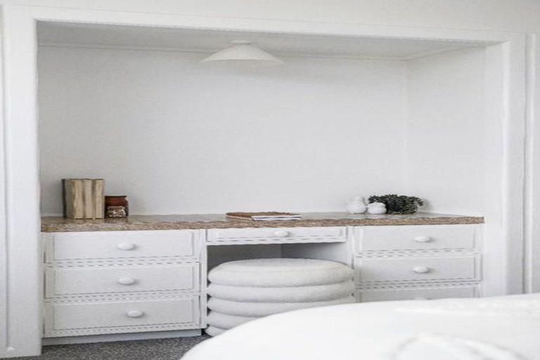 Photo of property in 10 Windy Ridge Road, Glenfield, Auckland, 0629