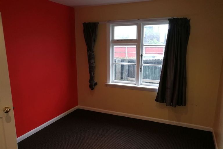 Photo of property in 151 Olliviers Road, Phillipstown, Christchurch, 8011