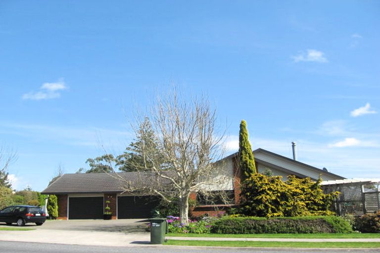 Photo of property in 173 Heta Road, Highlands Park, New Plymouth, 4312