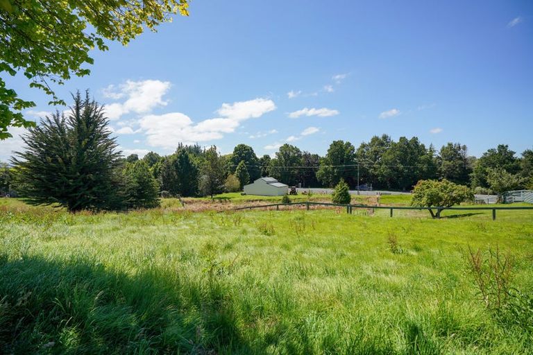 Photo of property in 8 Hughies Lane, Otautau, 9610