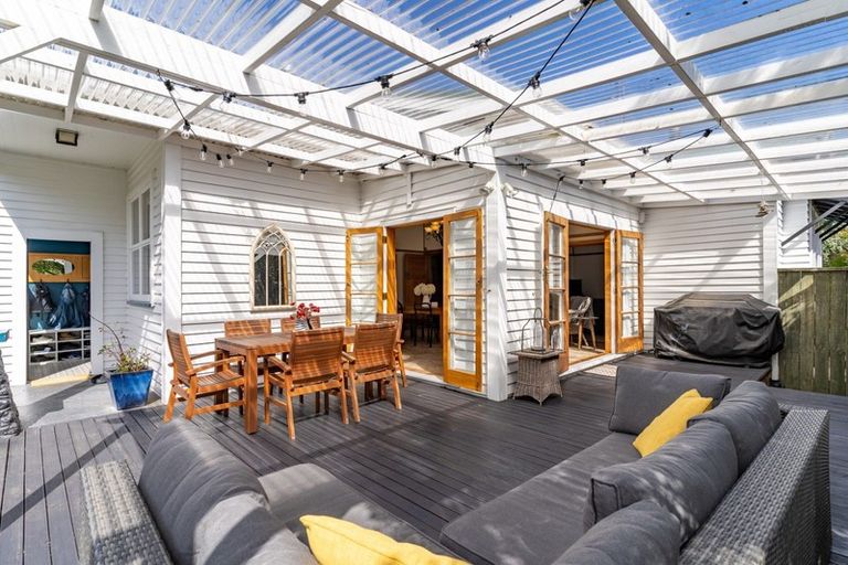 Photo of property in 25 Garrison Street, Carterton, 5713