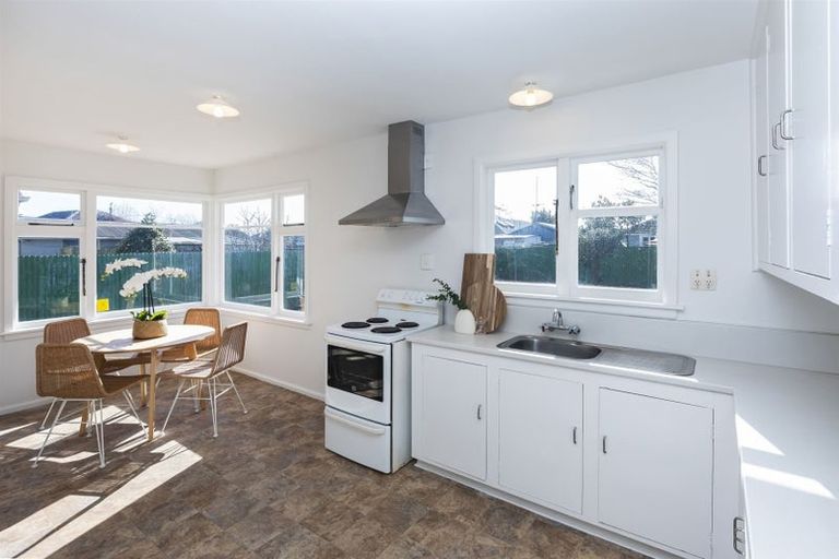 Photo of property in 38 Sledmere Street, Burnside, Christchurch, 8053