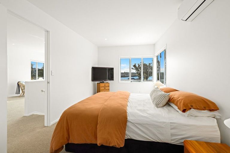 Photo of property in 6 Wendy Hood Way, Snells Beach, 0920