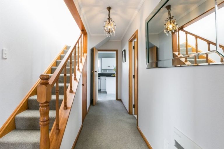 Photo of property in 24 Balliol Avenue, Pirimai, Napier, 4112