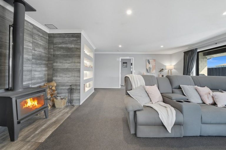 Photo of property in 30 Courage Road, Amberley, 7410