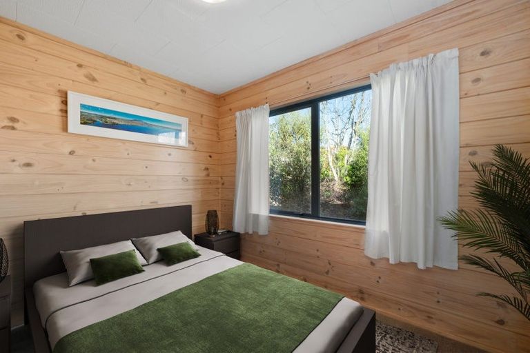 Photo of property in 2/58 Kinloch Road, Kinloch, Taupo, 3377