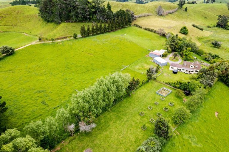 Photo of property in 630 Junction Road, Burgess Park, New Plymouth, 4371
