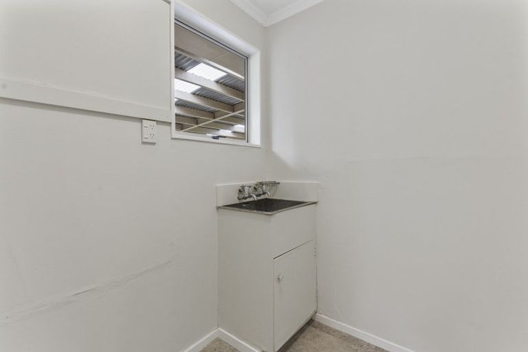 Photo of property in 73 Makino Road, Feilding, 4702