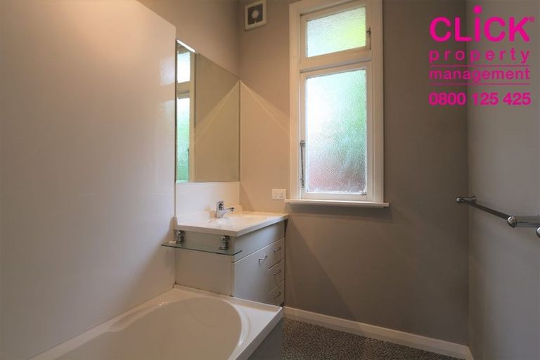 Photo of property in 52 Mitchell Avenue, Maryhill, Dunedin, 9011