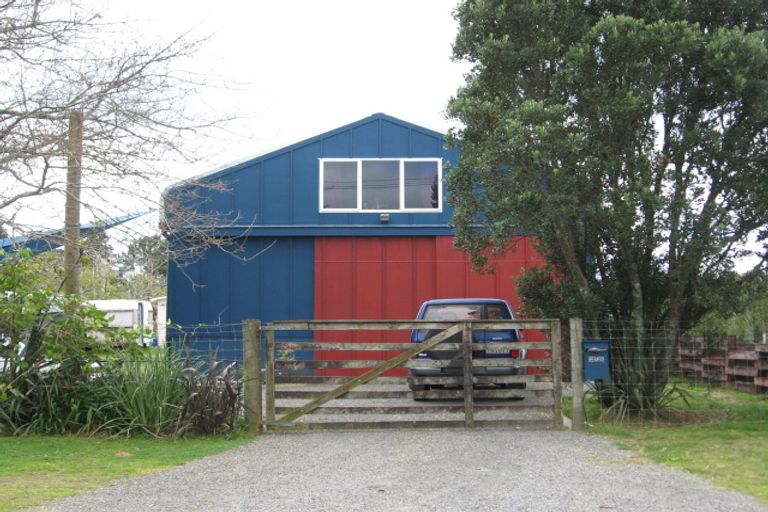 Photo of property in 218 Tui Road, Whangamata, 3620