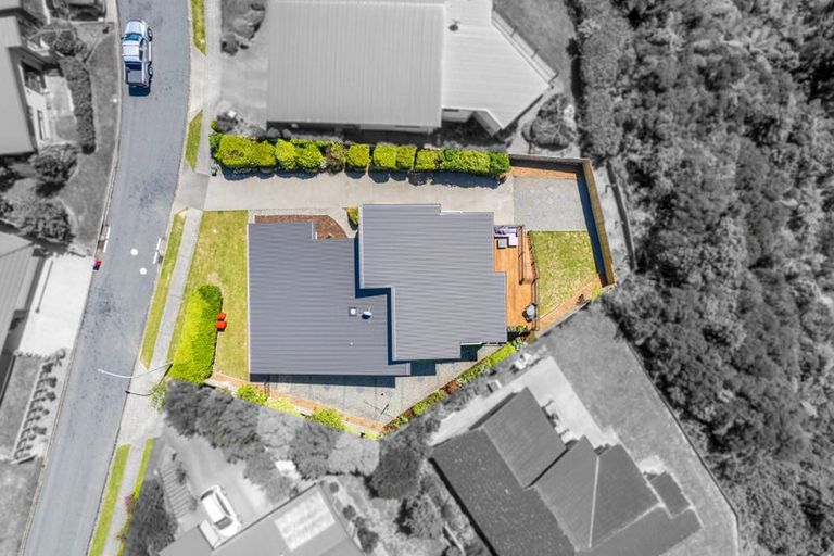 Photo of property in 14 Cosgrove Rise, Riverstone Terraces, Upper Hutt, 5018