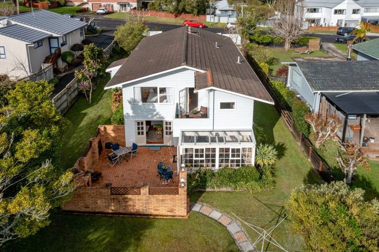 Photo of property in 51 Gordon Avenue, Forrest Hill, Auckland, 0620