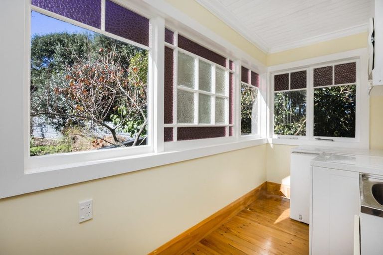 Photo of property in 111 Harataua Road, Port Albert, Wellsford, 0973