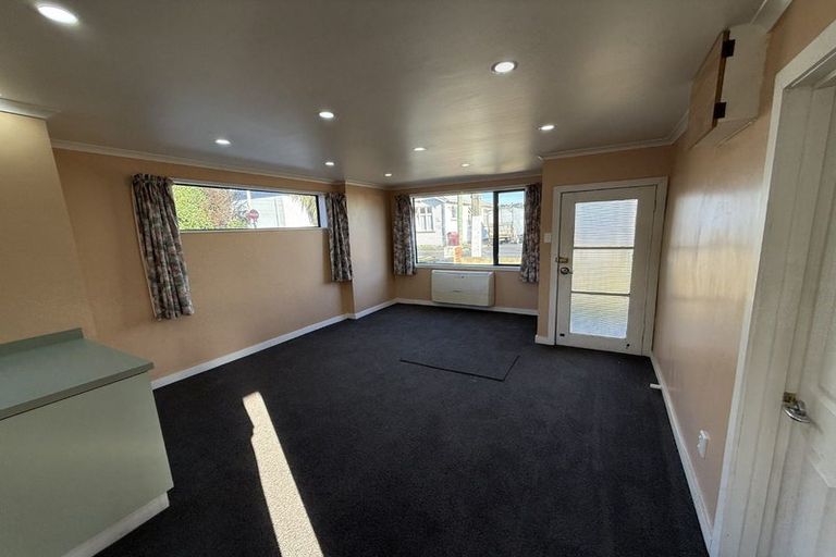 Photo of property in 63 Melbourne Street, South Dunedin, Dunedin, 9012