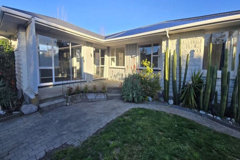 Photo of property in 49 Deepdale Street, Burnside, Christchurch, 8053