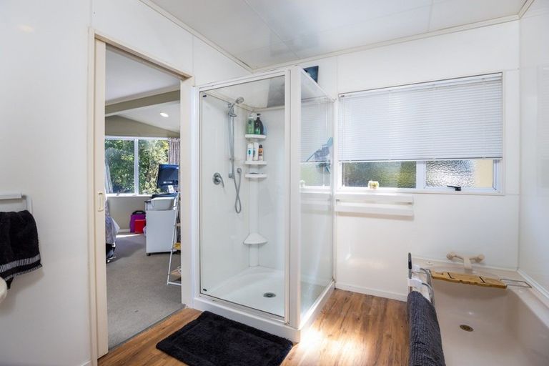 Photo of property in 58a Karina Road, Merrilands, New Plymouth, 4312