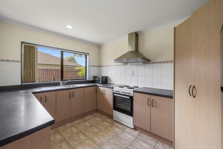 Photo of property in 155 Evans Road, Papamoa Beach, Papamoa, 3118