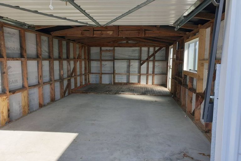 Photo of property in 1/16 Cambridge Road, Manurewa, Auckland, 2102