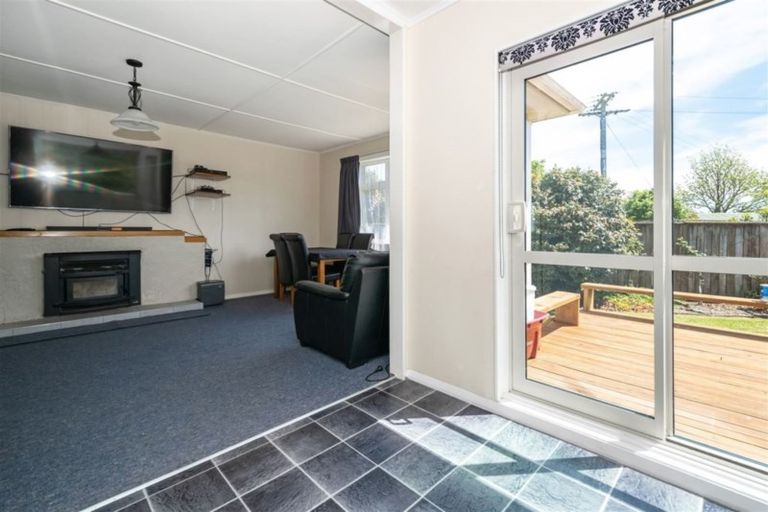 Photo of property in 16 Churchill Street, Mayfield, Blenheim, 7201