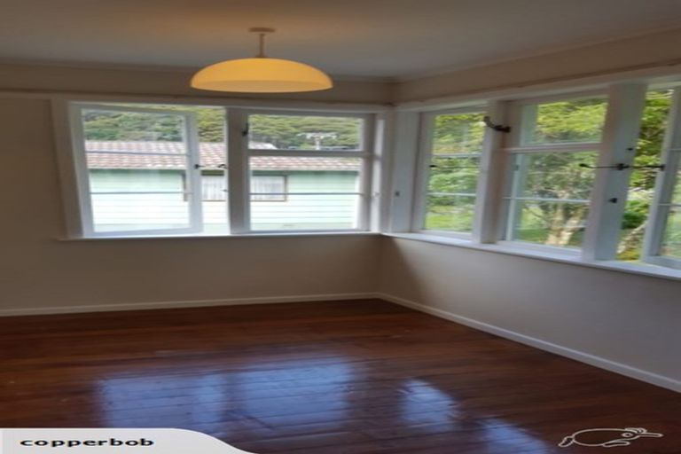 Photo of property in 5 Fawcett Road, Laingholm, Auckland, 0604