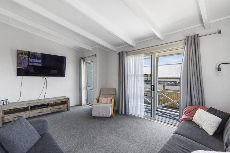 Photo of property in 15 Pohutukawa Drive, Pukete, Hamilton, 3200