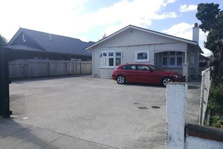 Photo of property in 133 Knights Road, Hutt Central, Lower Hutt, 5010