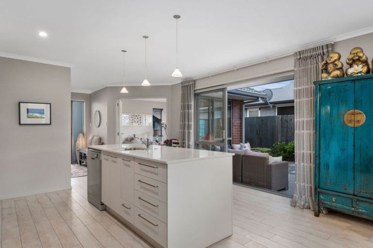 Photo of property in 87 Sandhurst Drive, Papamoa Beach, Papamoa, 3118