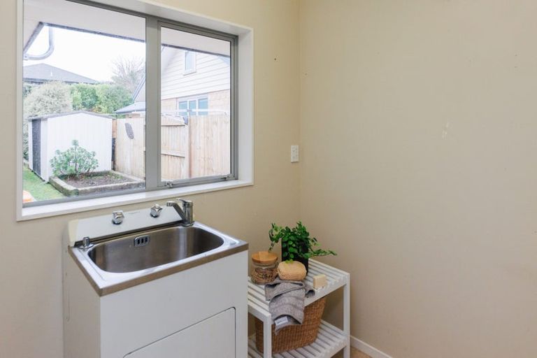 Photo of property in 33 Masefield Terrace, Kelvin Grove, Palmerston North, 4414