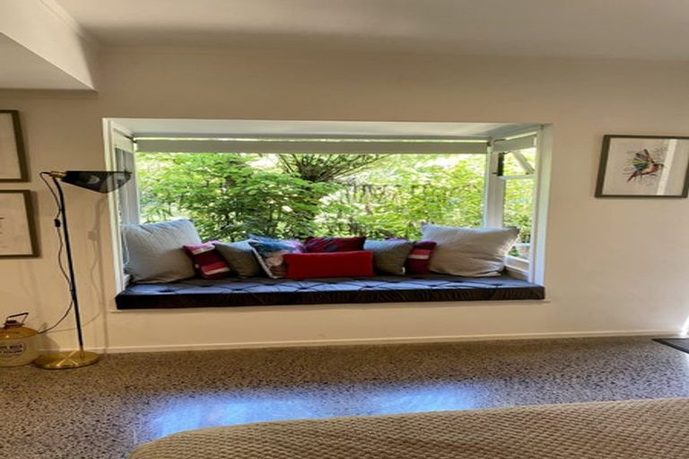 Photo of property in 55a Tui Glen Road, Birkenhead, Auckland, 0626