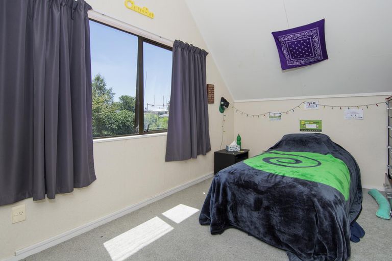 Photo of property in 7 Greenpark Way, Greerton, Tauranga, 3112