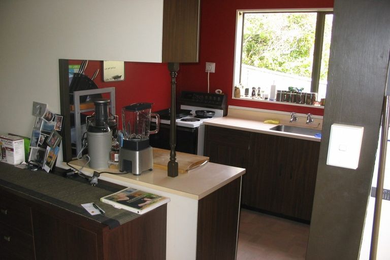 Photo of property in 30a Cypress Drive, Maungaraki, Lower Hutt, 5010