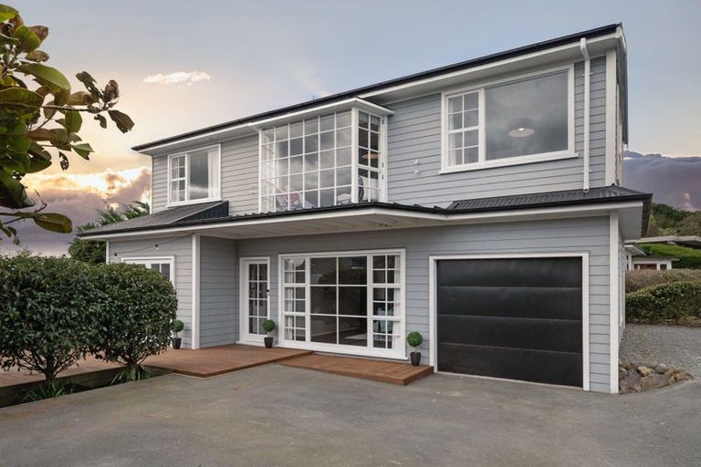 Photo of property in 119a Dyers Pass Road, Cashmere, Christchurch, 8022