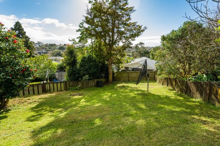 Photo of property in 51 Mountbatten Avenue, Hillcrest, Auckland, 0627