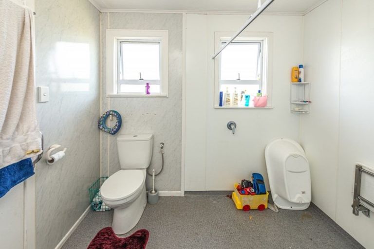 Photo of property in 39 Hood Street, Castlecliff, Whanganui, 4501