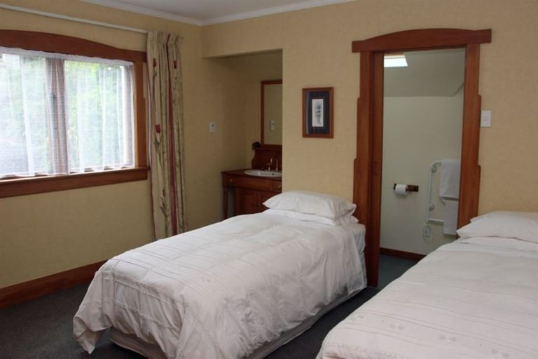 Photo of property in 10 Tindale Road, Greymouth, 7805